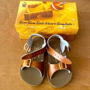 Toddler Sea Wees-Salt Water Sandals size 7🥰